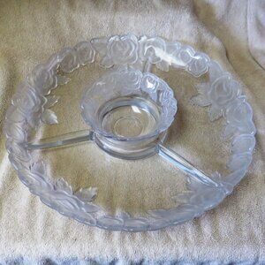 Inlaid Rose Pattern 2-Piece Chip and Dip Set